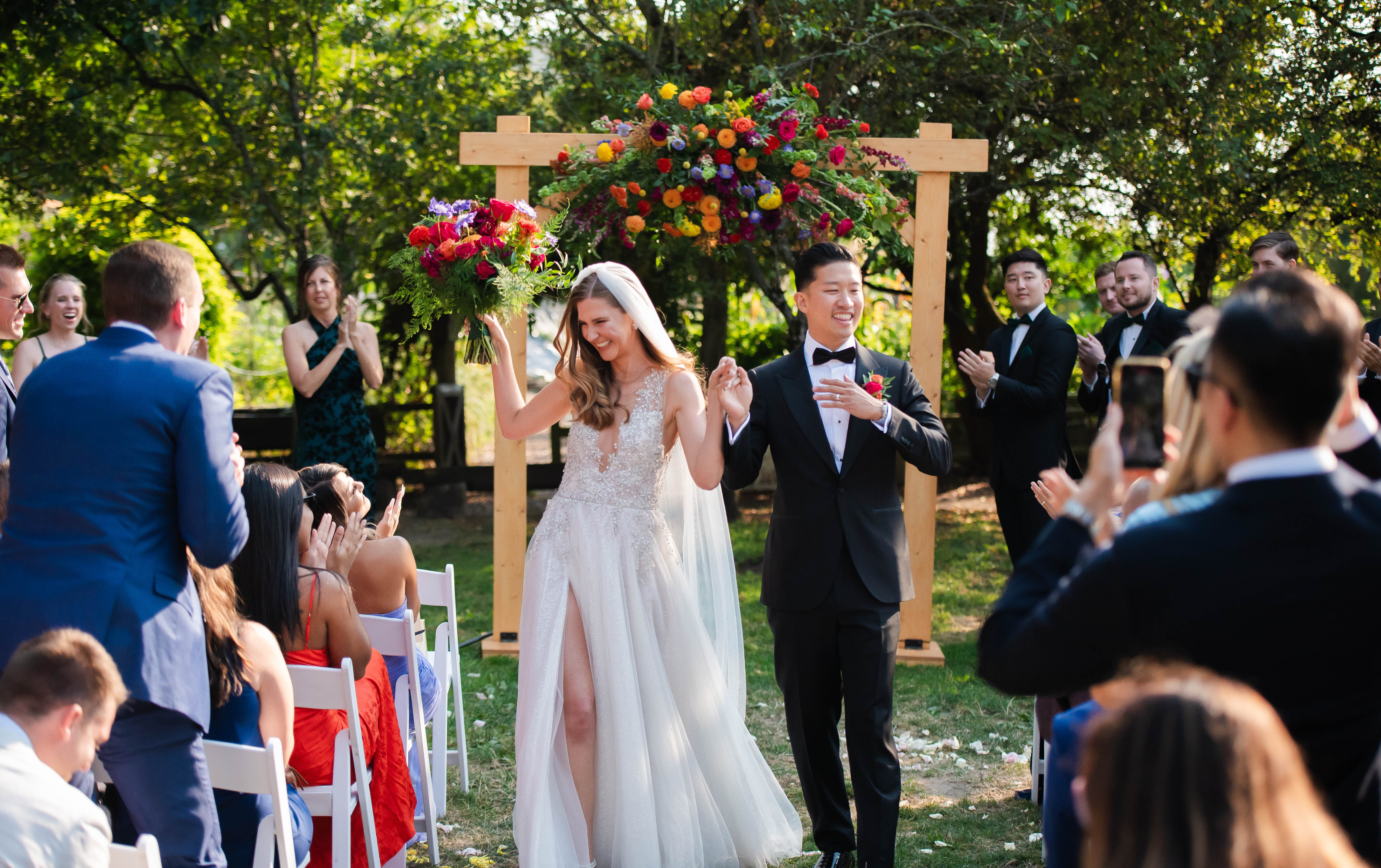 An outdoor ceremony at Fairview Park