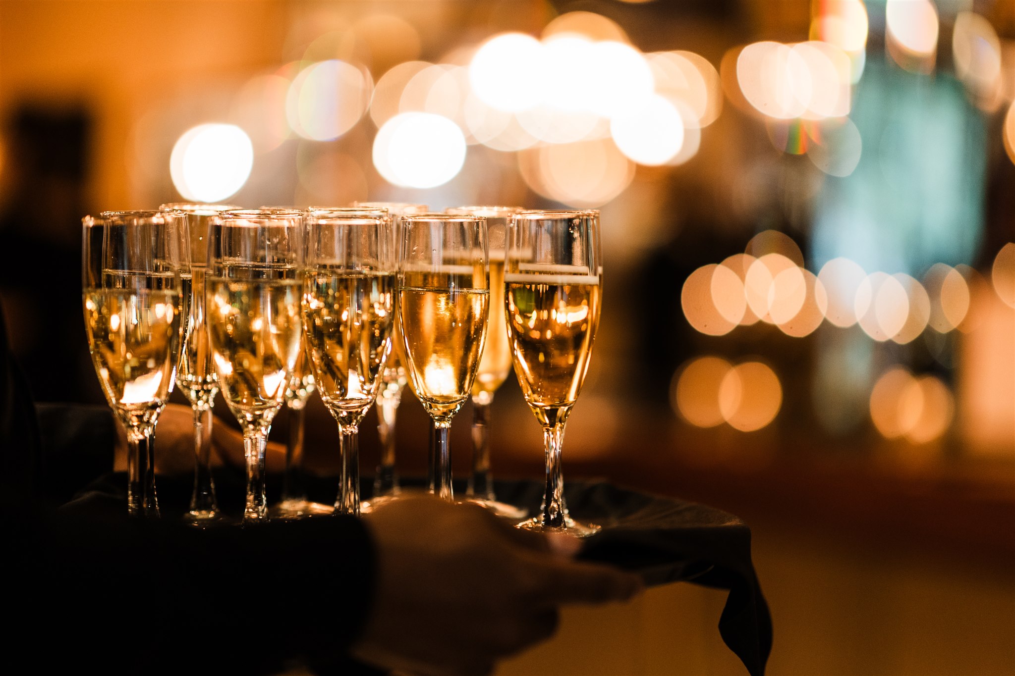 A tray of champagne flutes